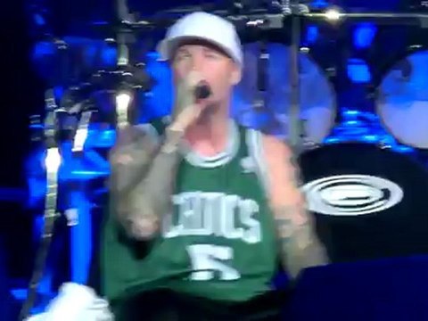 Limp Bizkit @ Graspop Metal Meeting: Behind Blue Eyes