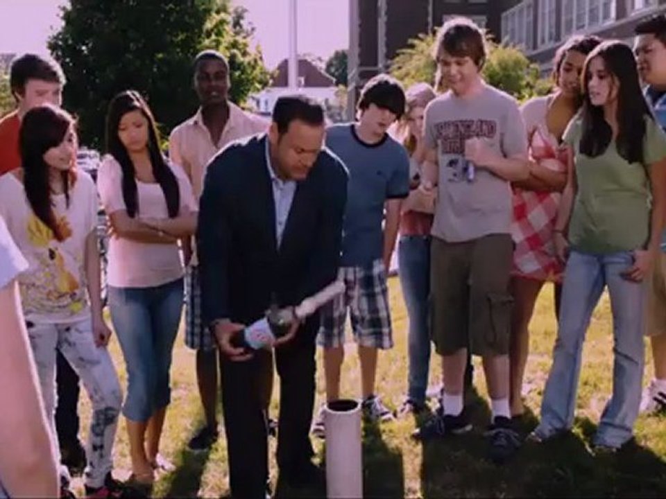 Here Comes The Boom - Trailer (English)