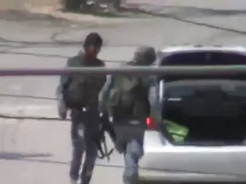 Syria فري برس حماه المحتلة مقطع مضحك لشبيحة البطة حي الأربعين 26 6 2012 Hama