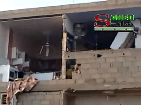 Syria فري برس ديرالزور أثار القصف الهمجي على حي العرفي 26 6 2012 Deirezzor
