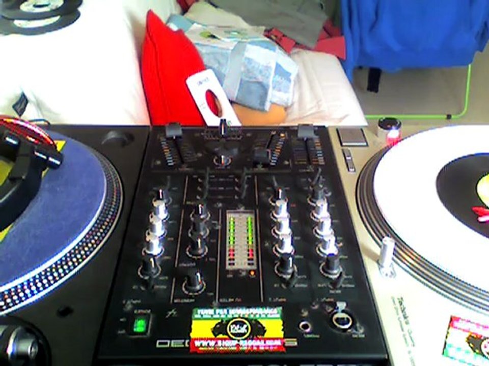 Mix reggae Unchained Riddim