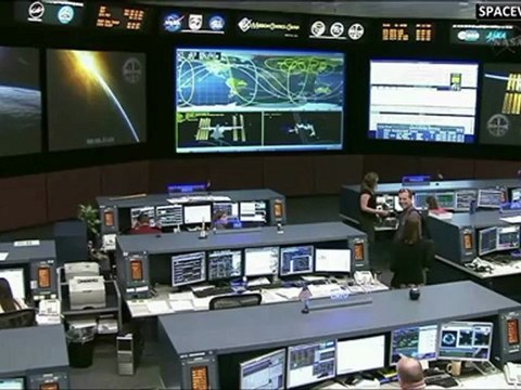 [STS-133] Flight Day 7 Highlights (p2)