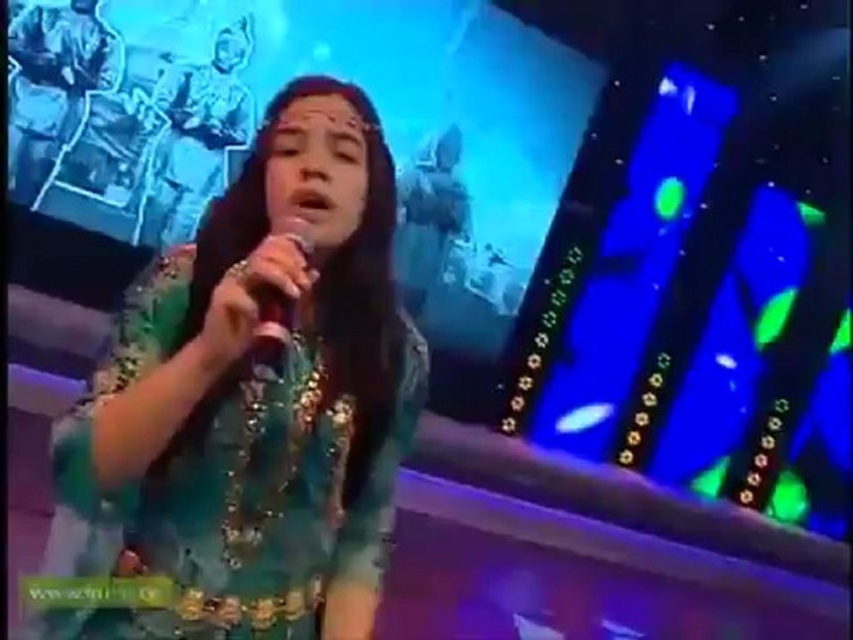 Yadigar Muhammed Ellerini çekip 10.Türkçe Olimpiyatı