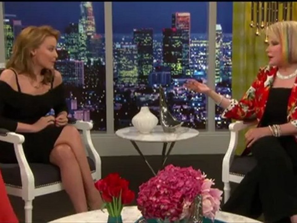 Kylie Minogue - interview - E! Fashion Police (06.22.2012) part 1/2