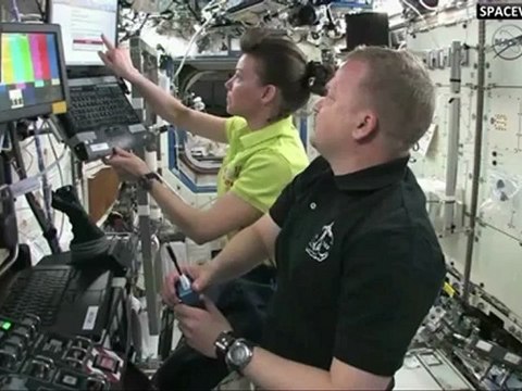[STS-133] Flight Day 6 Highlights (p1)