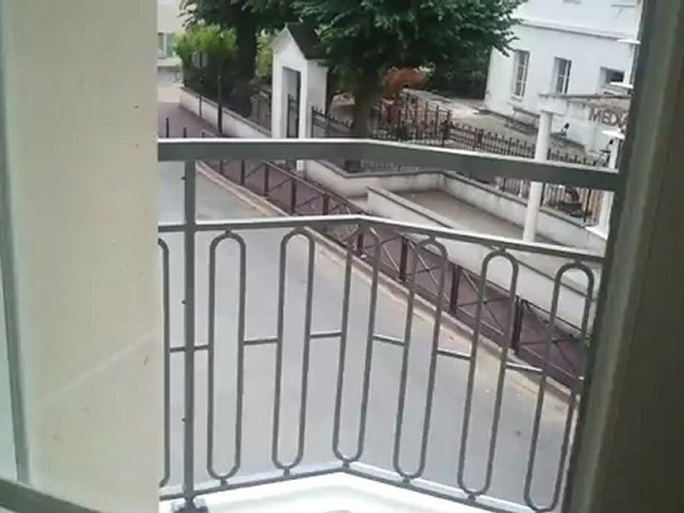 video-2012-06-27-12-12-40