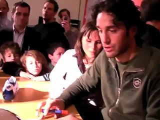 Luca Toni bei Sport Scheck am 13.12.2007