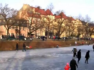 Eislaufen und Eisstocksschiessen in München, Teil 1