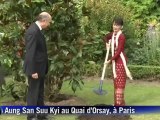 Aung San Suu Kyi et Laurent Fabius