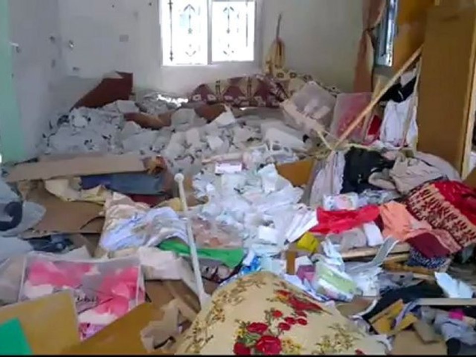 Syria فري برس  درعا حوران إنخل  دمار نتجة المجزرة 27 6 2012 ج9 Daraa