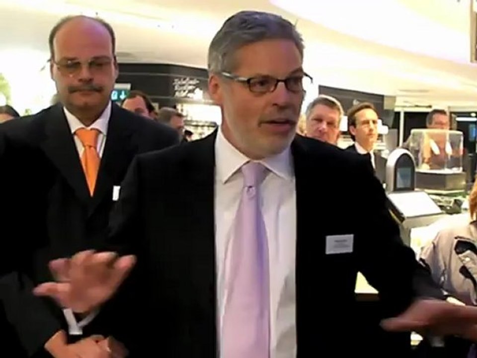 Nordsee Viktualienmarkt : Älteste Filiale Deutschlands feierte in München Wiedereröffnung