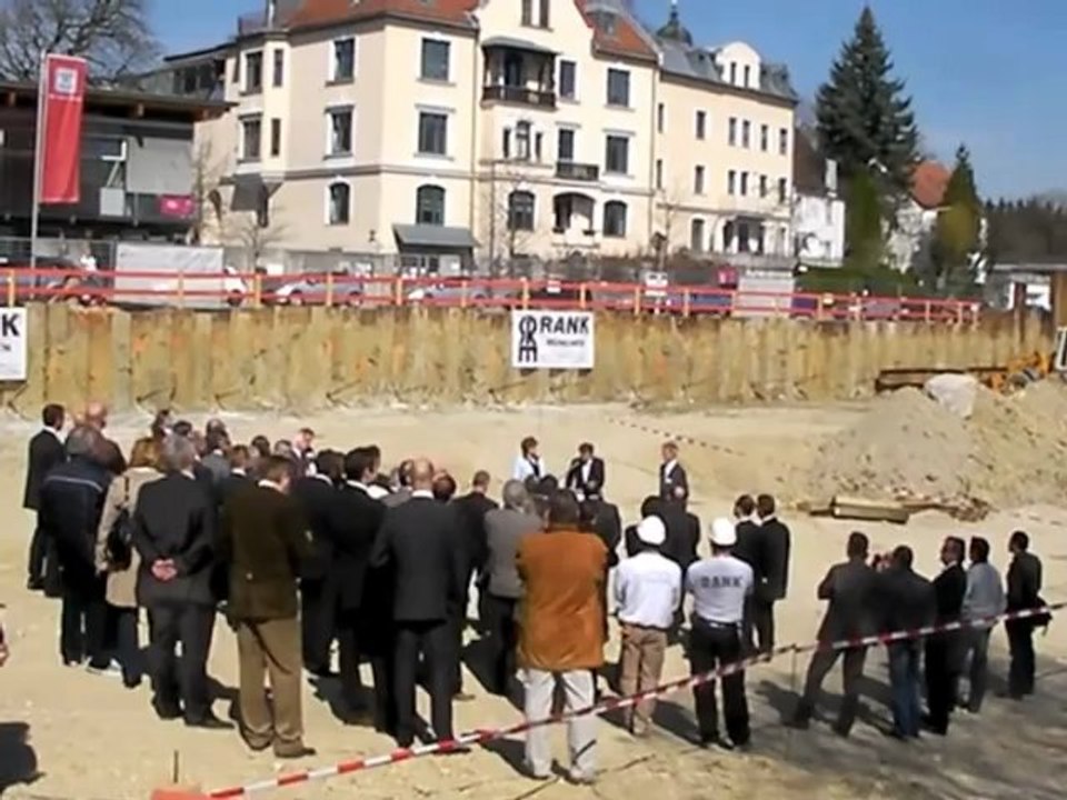 Immobilien München: Grundsteinlegung 'Lichtblicke' in den Isargärten Thalkirchen