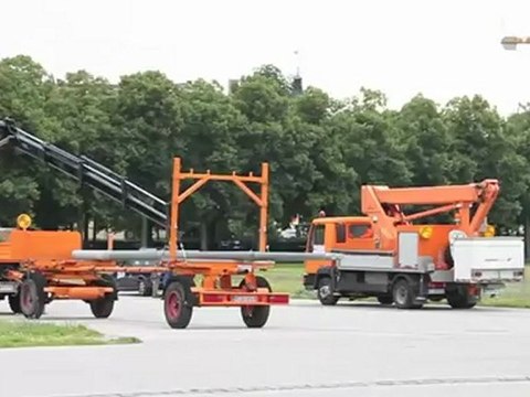 Oktoberfest Aufbau Video vom 02.08.2010