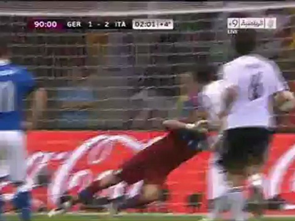 Alemania 1-2 Italia Ozil 92'