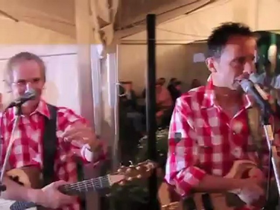 Die Jungen Zillertaler JUZI Fan-Begrüßungsgrillabend am 12.08.2010 in Strass/Tirol