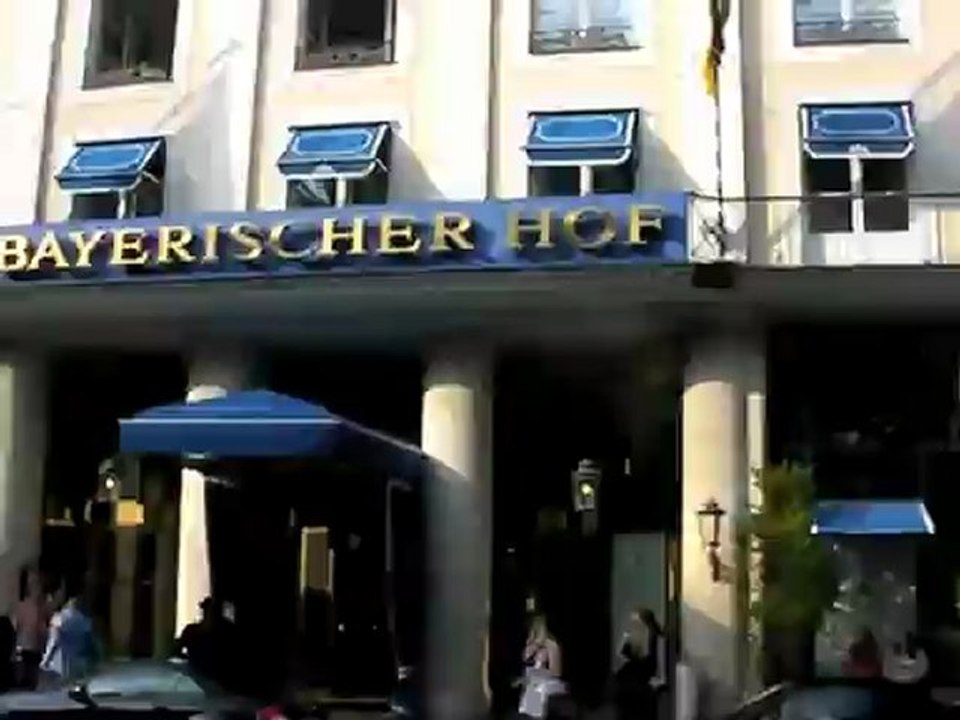 Photocall "Die Drei Musketiere" "The 3 Musketeers" Orlando Bloom, Mila Jovovich, Christoph Waltz