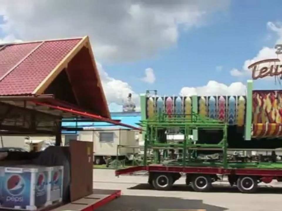 Oktoberfest Aufbau Video vom 01.09.2010