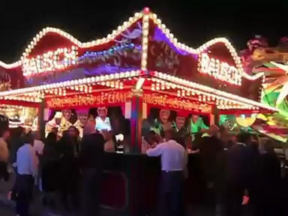 Bausch Wiesn-Stamperl auf dem Oktoberfest