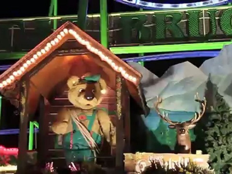 Alpinabahn @ Oktoberfest 2010 (Familienachterbahn von Oscar Bruch)