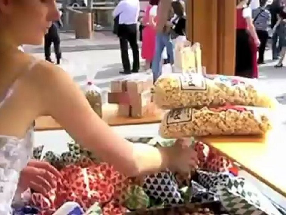 Oktoberfest 2010: willi führer's nuts-factory