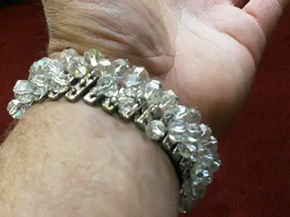 Vintage Swarovski Crystal Aurora Borealis Stretch Bracelet