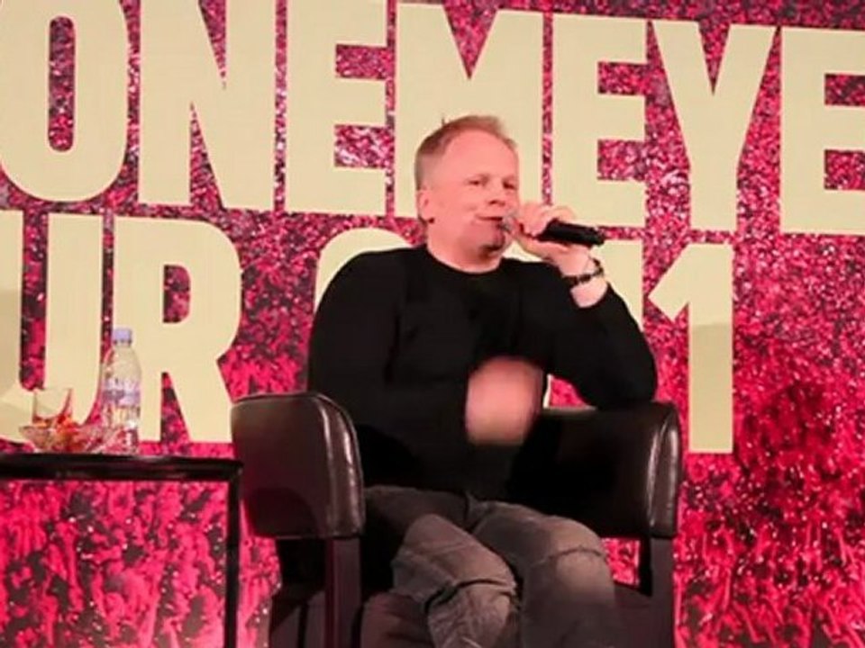 Herbert Grönemeyer redet über seine Musik (Tour 2011 Pressekonferenz in München)