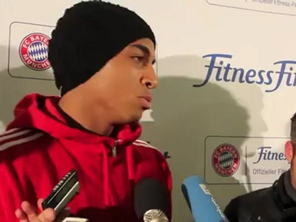 Fc bayern neuzugang luiz gustavo zum 1. heimspiel in münchen