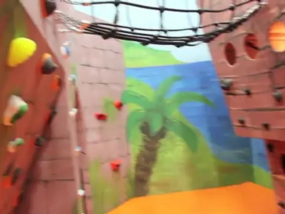 DAV Kletter & Boulderzentrum München Eröffnung des Erweiterungsneubaus am 17.02.2011