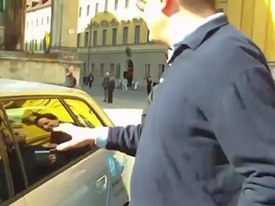 ZebraMobil Car-On-Demand vorgestellt in München am 06.04.2011