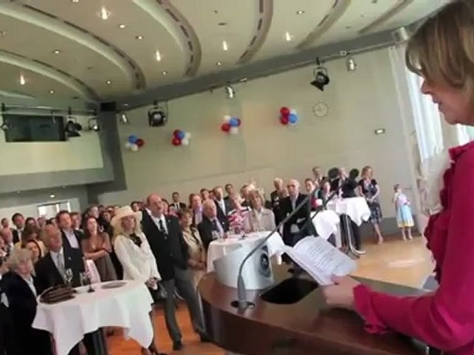 William & Kate Wedding @ Munich Consulate General, Einladung und Empfang