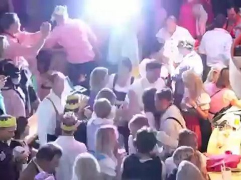 Café Kaiserschmarrn auf dem Oktoberfest 2011