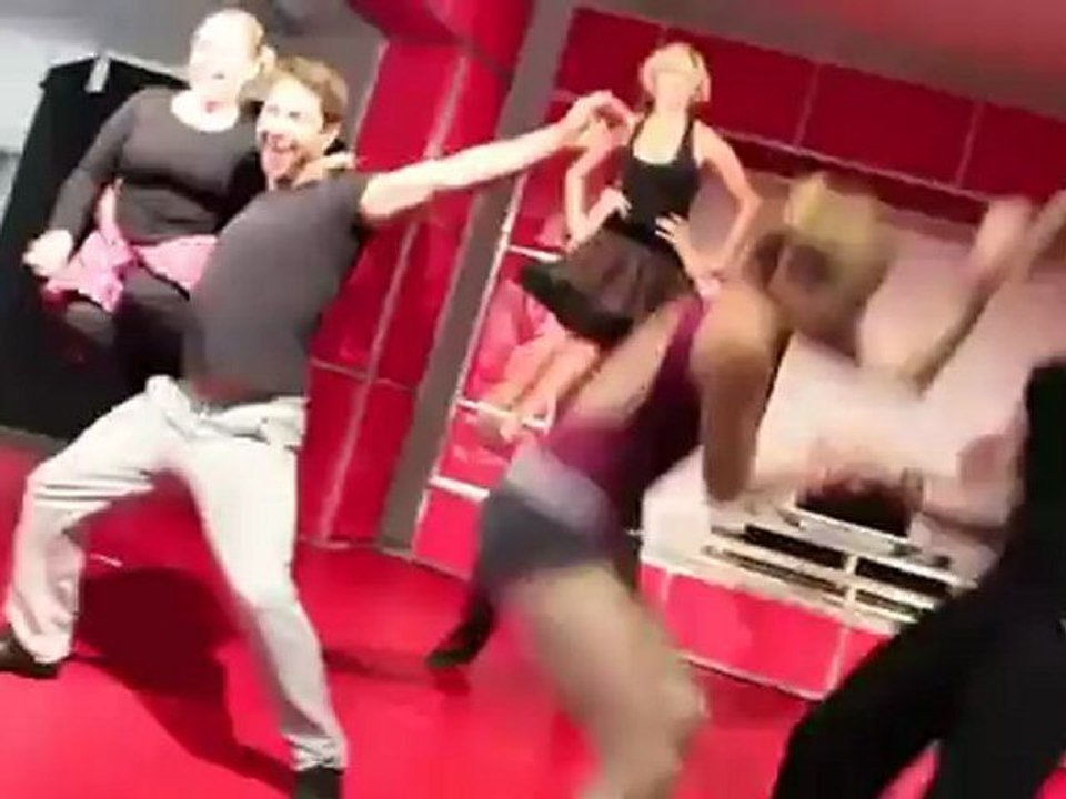 'Sehnsucht nach dem Happy Ende' Preview Komödie im Bayerischen Hof