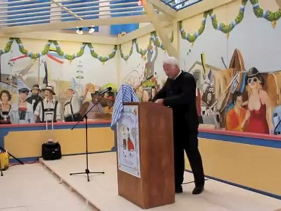 Wolfgang Krebs als Edmund Stoiber @ Oktoberfestkrug 2011 Präsentation (komplett)