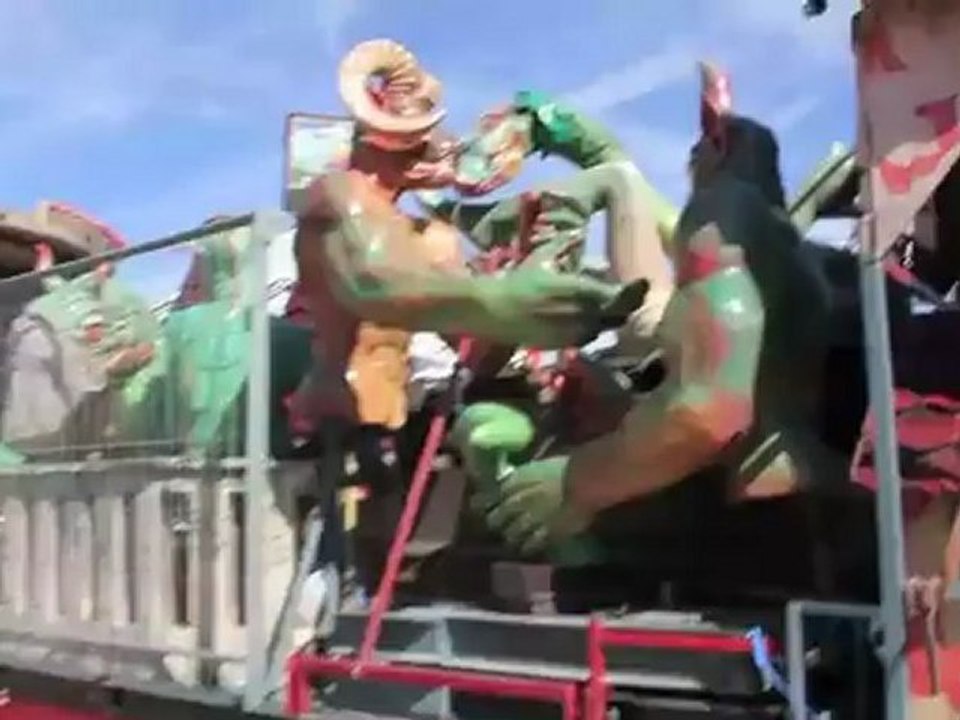 Oktoberfest Aufbau Video 12.09.2011