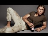 Chris Hemsworth Believes His Body Gets Him Jobs - Hollywood Hot