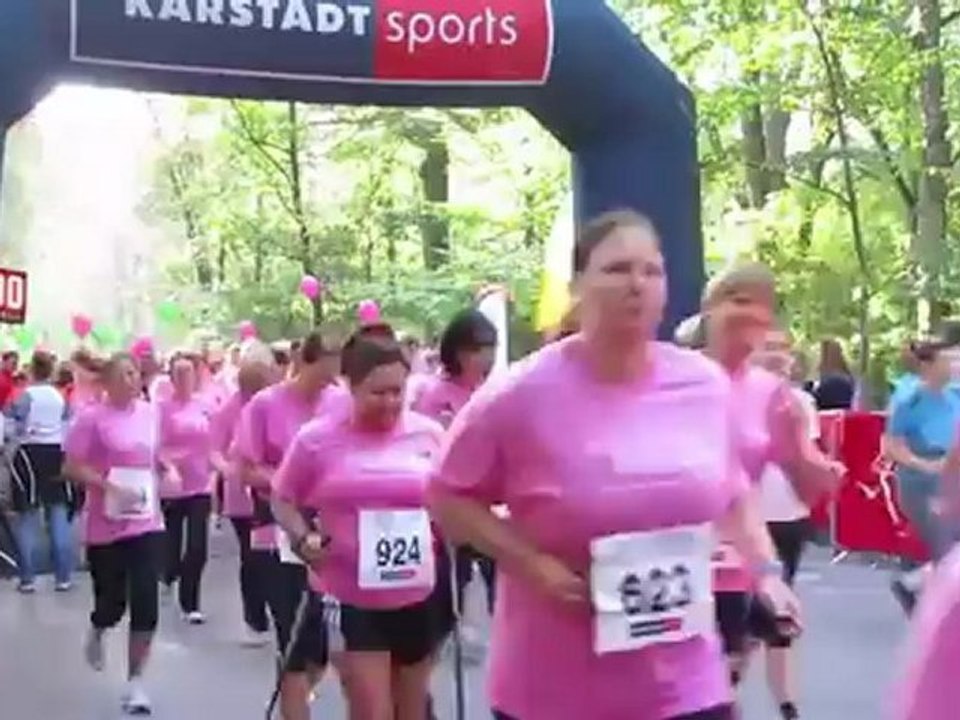 7. Münchner Avon Frauenlauf. Start Kinder & 5km  @ Englischer Garten 2.10.2011