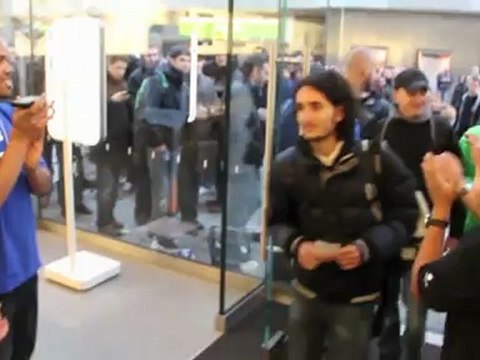 iPhone 4S Verkaufsstart @ Apple Store München (14.10.2011)