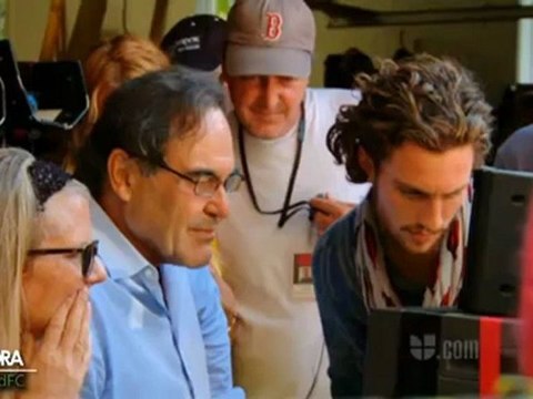 Savages - Salma Hayek en Univision habla de Salvajes, y de Sandra Echeverria