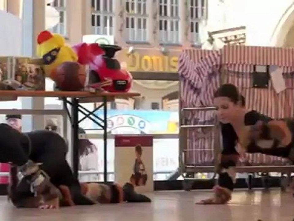 Grosser Kinderfasching der kleinen Wiesnwirte am Marienplatz 12.02.2012