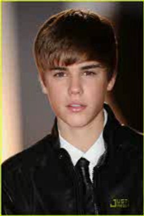 Justin BIEBER GAY