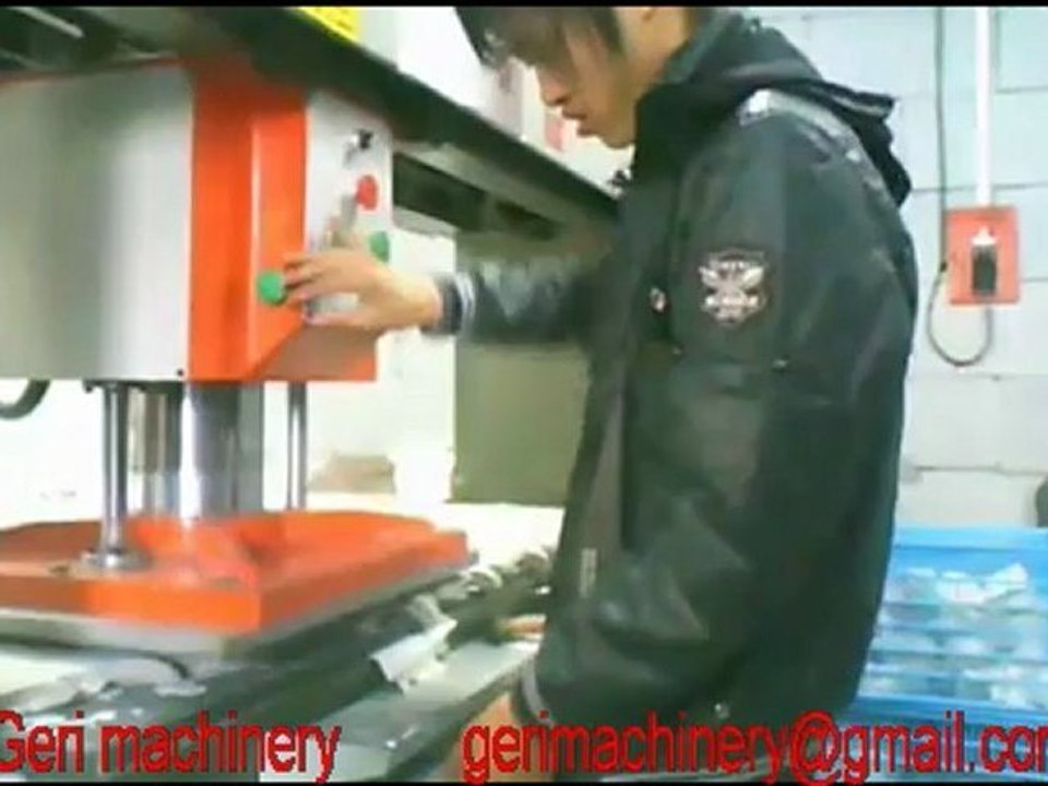 travelling head cutting machine for foam,leather,shoes,textile,fabric