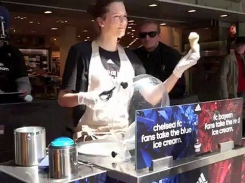 Dackelorakel Sissi sagt FC Bayern München Sieg im Champions League Finale voraus