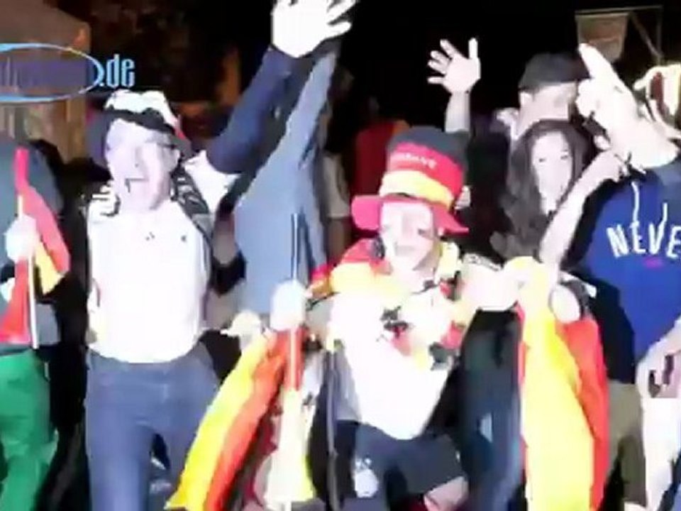 Em2012 public viewing leopoldstrasse - münchen feiert deutschland sieg gegen portugal (09.06.2012)