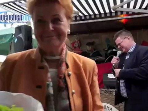 Hamburger Fischmarkt 2012 @ München Wittelbacher Platz. Eröffnung 14.06.2012