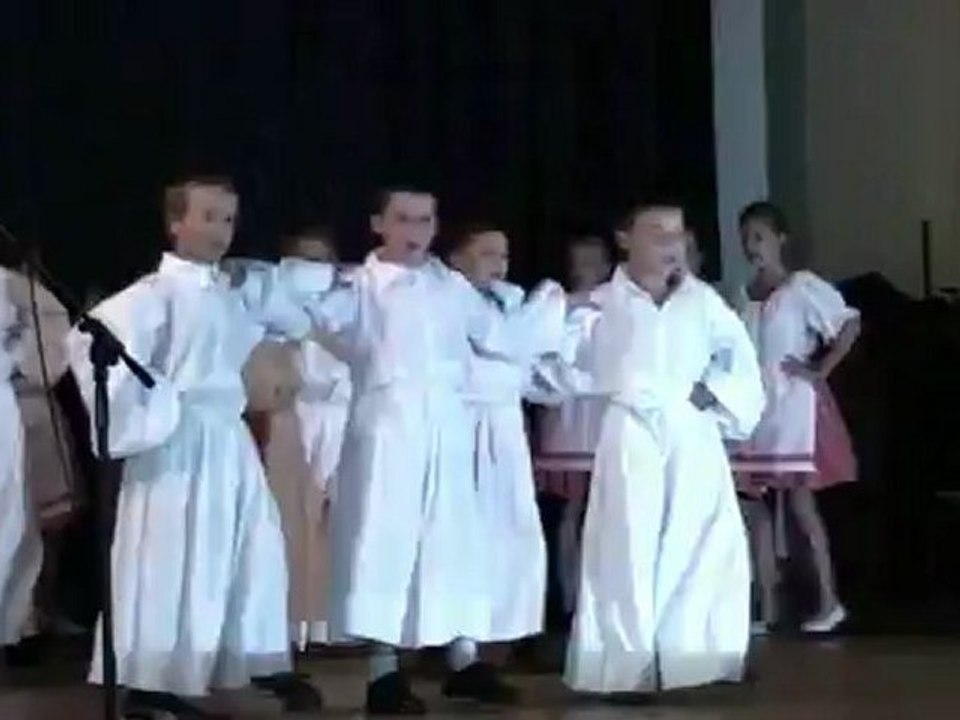 Pongrácz Lajos alapiskola tánckara- Búj búj Bokrosi