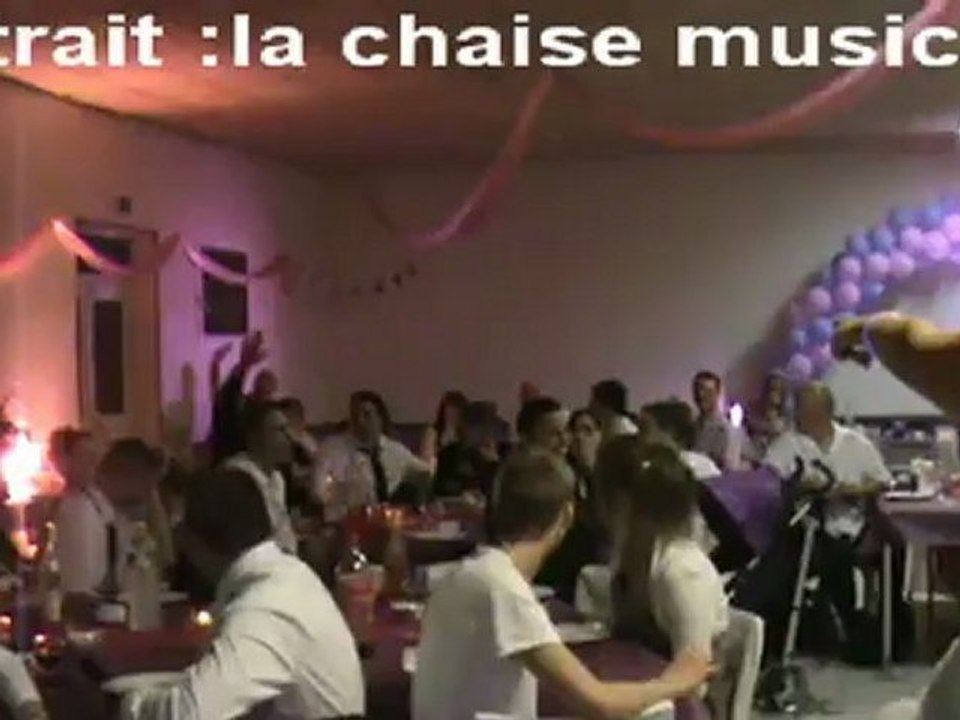 1 extrait la chaise