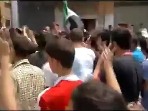 Syria فري برس حماه المحتلة حي كازو مظاهرة في جمعة واثقون بنصر الله 29 06 2012 ج 2 Hama