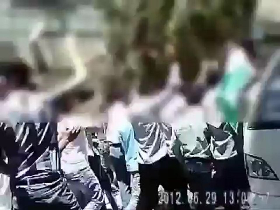 Syria فري برس حلب مظاهرة جامع نور الشهداء 29 6 2012 Aleppo