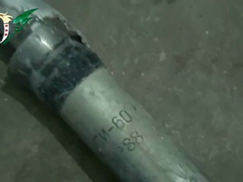 Syria فري برس حماة المحتلة كفرزيتا أحد الصواريخ الذي نزل على المدنيين 29 6 2012