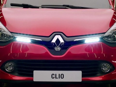 Nouvelle Renault Clio : présentation en studio
